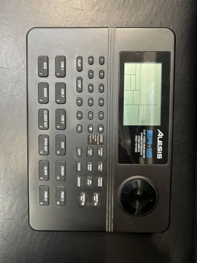 Alesis - SR-16